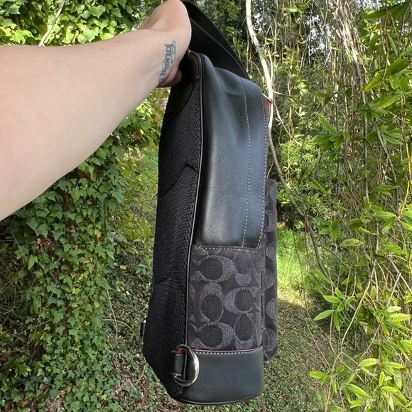 COACH Belt Bag/Crossbody in Signature Denim C0913 AUTHENTIC - Picture 3 of 12